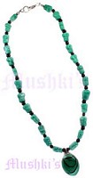Green Beaded Pendant Necklace - click here for large view